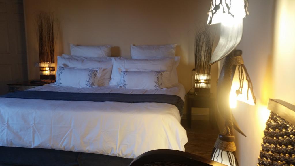 African Phoenix Guest Lodge Johannesburg Exterior foto